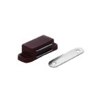 Opritor magnetic pentru usa
