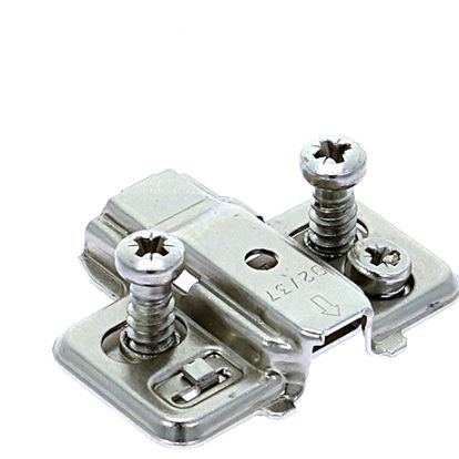 Placuta TITUS pentru balama clip incadrata H~2 mm reglaj 3D Placuta TITUS pentru balama clip incadrata H~2 mm reglaj 3D